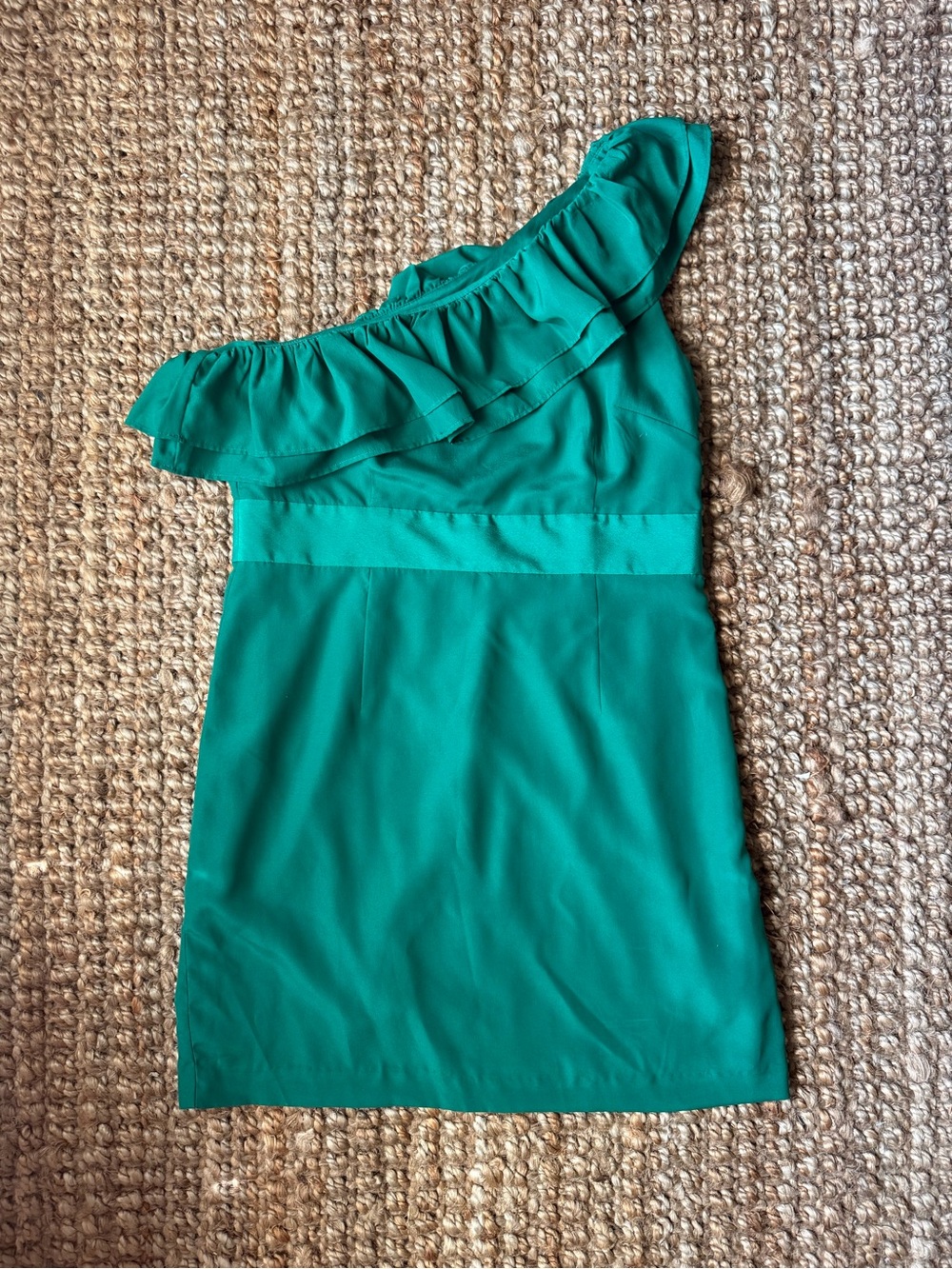 One-Shoulder Ruffle Dress in green